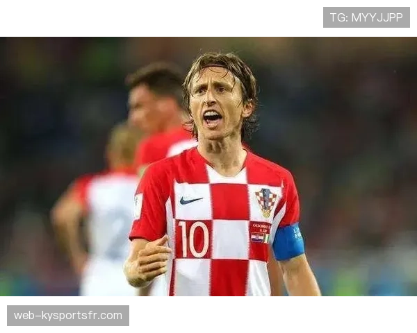 博格巴与莫德里奇的球权使用差异：个人推进依赖度如何塑造两人中场角色？